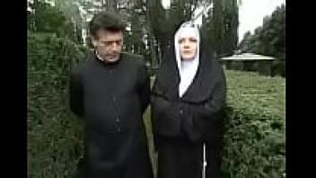Monza's convent's nun