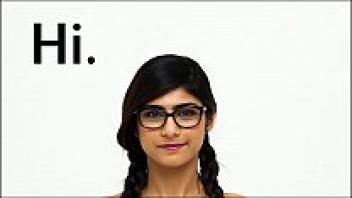 Take a look at this close-up of my perfect Arab body, MIA KHALIFA, and I invite you to check it out.