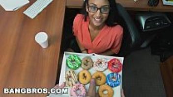 The correct way to sexually engage with your secretary (Arianna Knight) is discussed in BANGBROS.