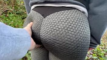 Public Park: Bubble Butt Girl Groping