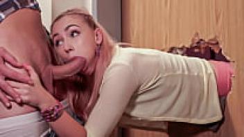 A teenage girl is trapped in a door! False Hostel