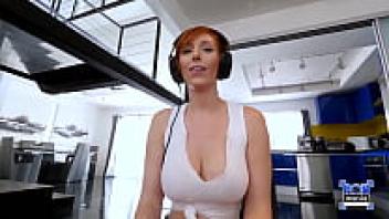 Lauren Phillips
