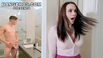 Chanel Preston