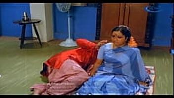 Hot closeup of a devoted wife from the Chinna Veedu movie