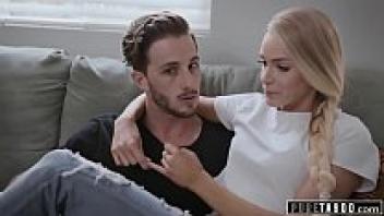 For a threesome, a pure taboo boyfriend asks his girlfriend to woo her stepmother.