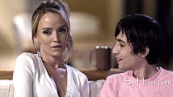 Mum stays up all night sleeping because of her stepson's dick.