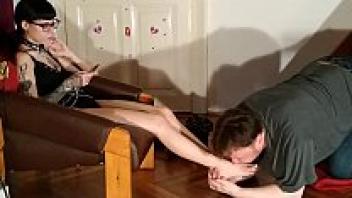 PT2 HD: FAT SLAVE SNIFFING HIS MISTRESS BOOTS & FEET