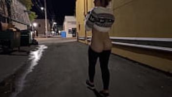 Highly Dangerous Downtown Sucking and Flashing and Bar Blowjobs